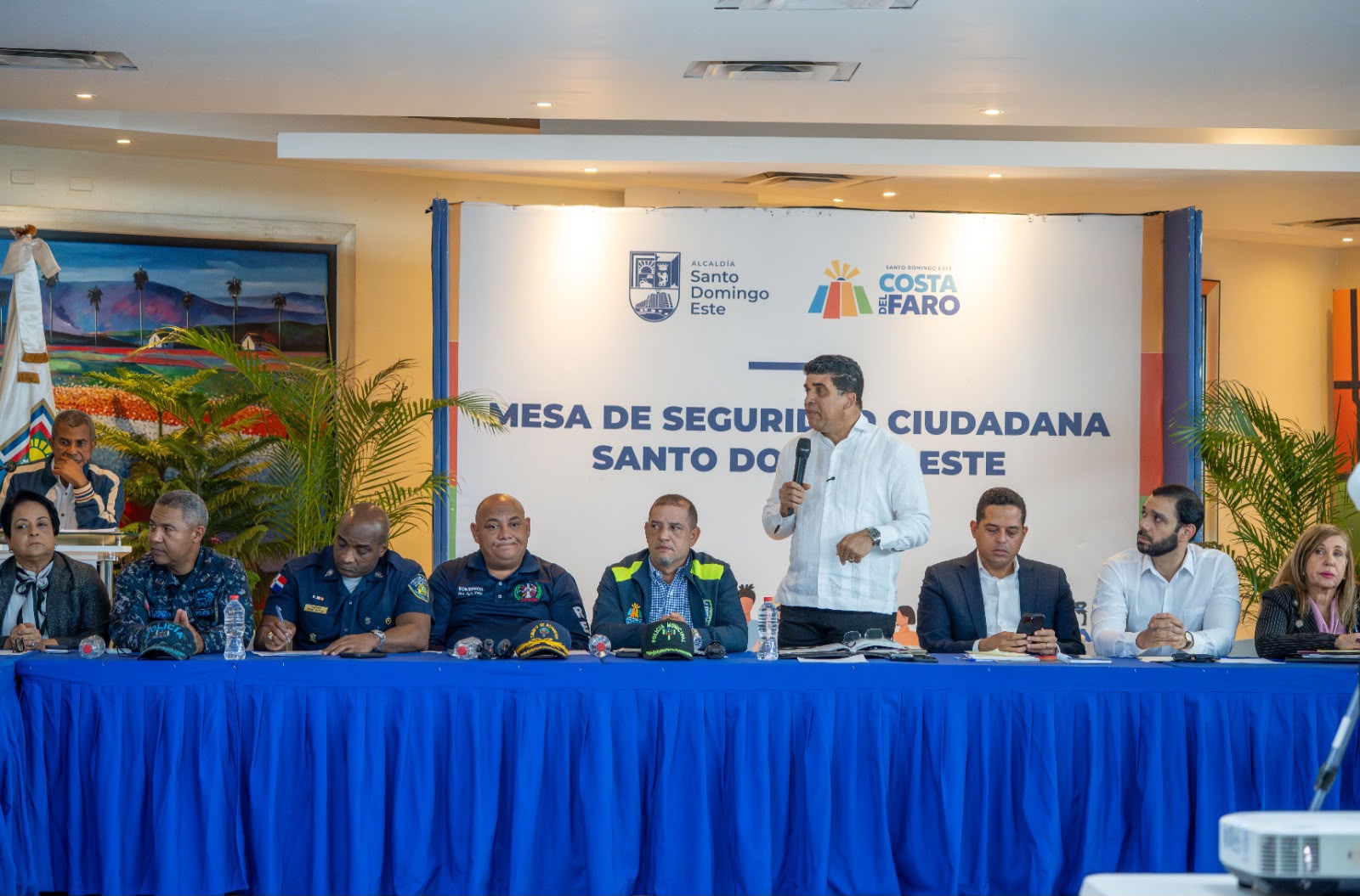 Mesa de Seguridad, Ciudadanía y Género de SDE coordina acciones estratégicas de prevención en el municipio
